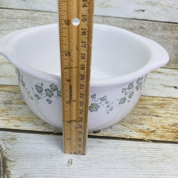 Corelle Coordinates CALLAWAY Green Ivy Stoneware 1.5Qt Tab Handle Casserole Dish - Picture 9 of 13